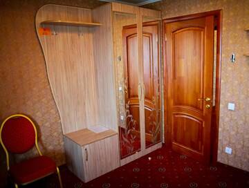 Фото номера Люкс с видом на озеро Мотели Motel Kurortnyy &amp; SPA г. Шкло 13